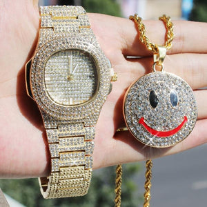 Lindo Relógio Exclusivo e um Cordão Smiley, Vendas separadas